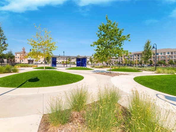4066  Oak Circle , Addison Texas 75001