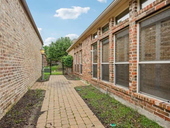 104  Stonehaven Court , McKinney Texas 75072