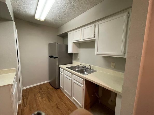 9696  Walnut Street  1413, Dallas Texas 75243