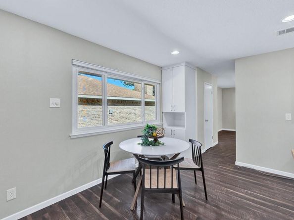 3927  High Summit Drive , Dallas Texas 75244