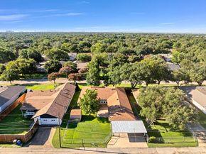 3927  High Summit Drive , Dallas Texas 75244