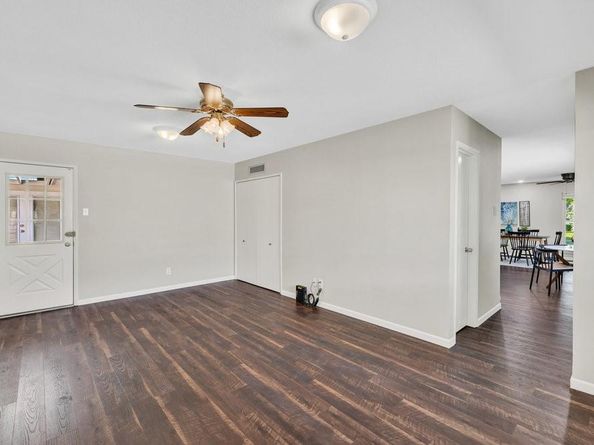 3927  High Summit Drive , Dallas Texas 75244