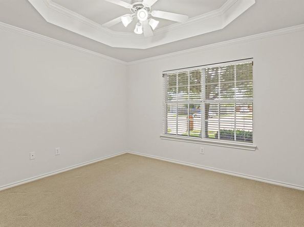 684  Jeff Court , Irving Texas 75060
