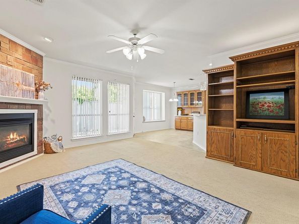 684  Jeff Court , Irving Texas 75060
