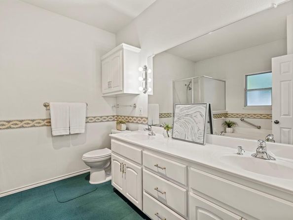 684  Jeff Court , Irving Texas 75060