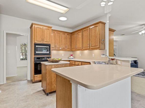 684  Jeff Court , Irving Texas 75060