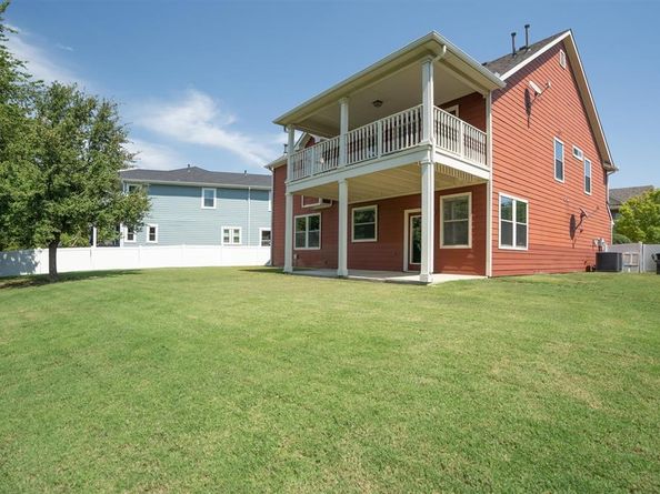 1419  Stone Mountain Parkway , Savannah Texas 76227