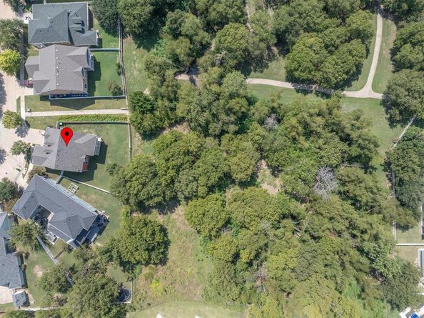 1419  Stone Mountain Parkway , Savannah Texas 76227