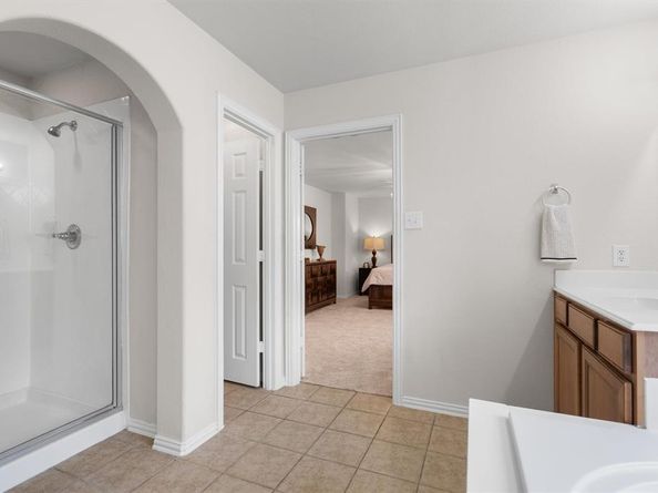 1419  Stone Mountain Parkway , Savannah Texas 76227
