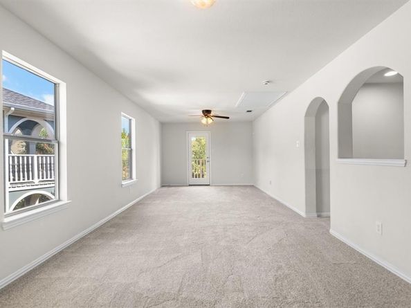 1419  Stone Mountain Parkway , Savannah Texas 76227