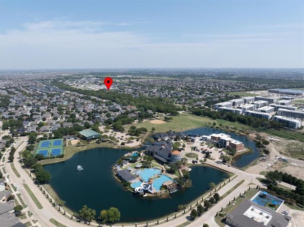 1419  Stone Mountain Parkway , Savannah Texas 76227