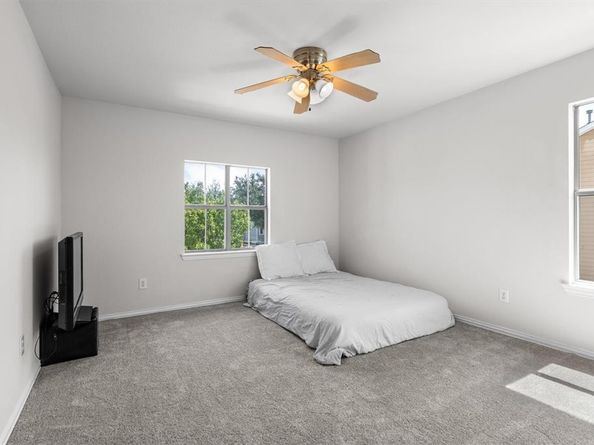 1419  Stone Mountain Parkway , Savannah Texas 76227