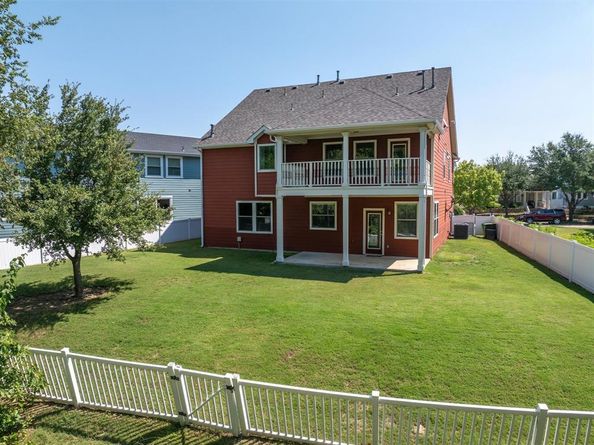 1419  Stone Mountain Parkway , Savannah Texas 76227