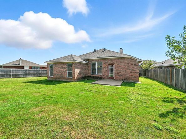7307  Lake Front Trail , Arlington Texas 76002