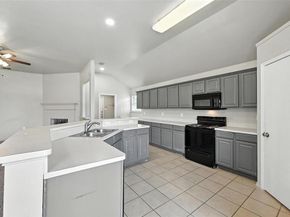 7307  Lake Front Trail , Arlington Texas 76002