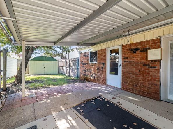 724  Lee Street , Mesquite Texas 75149