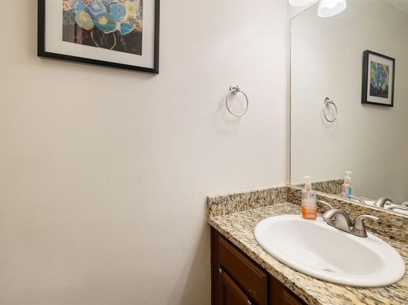 724  Lee Street , Mesquite Texas 75149