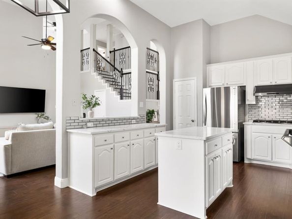 7709  Stonehaven Lane , Rowlett Texas 75089