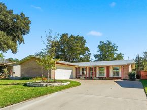 11832  High Valley Drive , Dallas Texas 75234