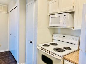 7621  Mccallum Boulevard  108, Dallas Texas 75252