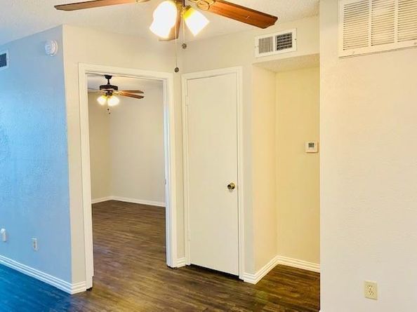 7621  Mccallum Boulevard  108, Dallas Texas 75252