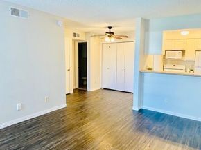 7621  Mccallum Boulevard  108, Dallas Texas 75252