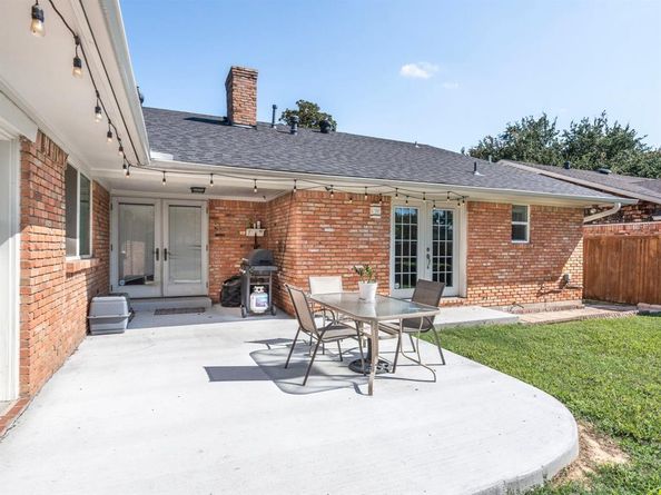 9944  Faircrest Drive , Dallas Texas 75238