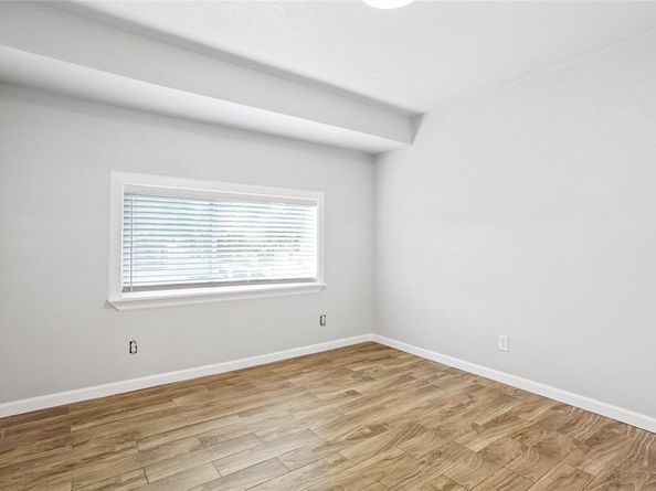 10450  Sandra Lynn Drive , Dallas Texas 75228