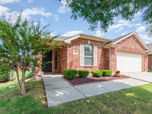 1617  Nighthawk Drive , Little Elm Texas 75068