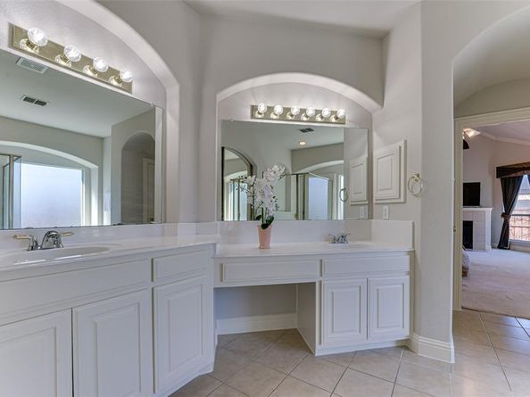 222  River Birch Trail , Garland Texas 75040