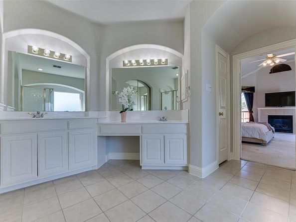 222  River Birch Trail , Garland Texas 75040