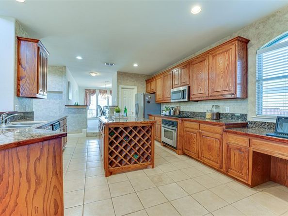 222  River Birch Trail , Garland Texas 75040