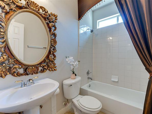 222  River Birch Trail , Garland Texas 75040