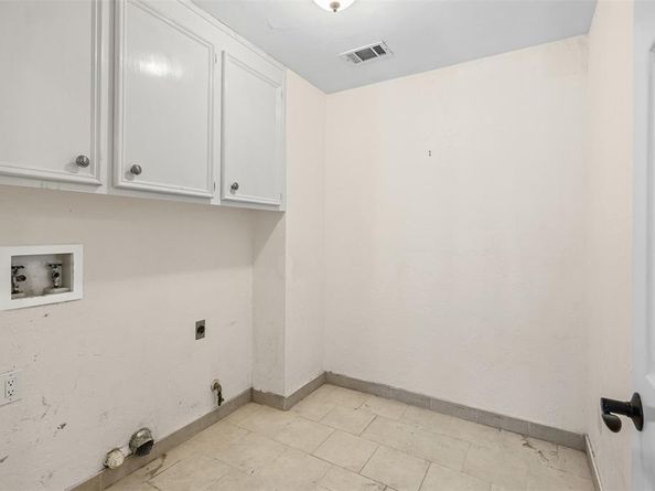 8024  Morning Lane , Fort Worth Texas 76123