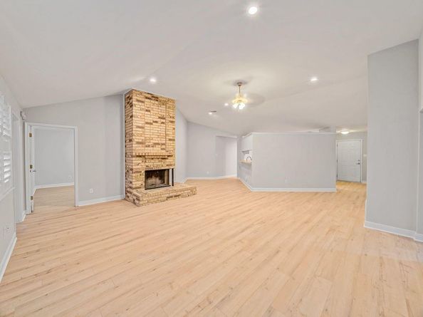 307  Springridge Lane , Euless Texas 76039