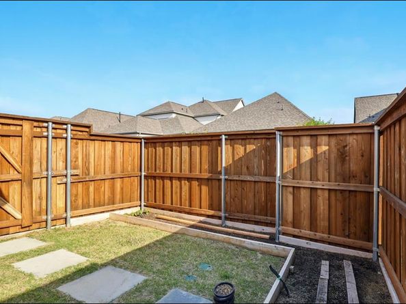 8529  Melrose  , The Colony Texas 75056
