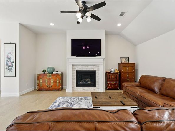 8529  Melrose  , The Colony Texas 75056