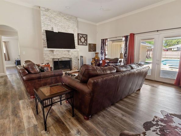 1410  Adam Place , DeSoto Texas 75115