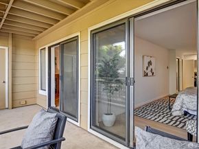 306 Oak Court, Daly City CA 94014