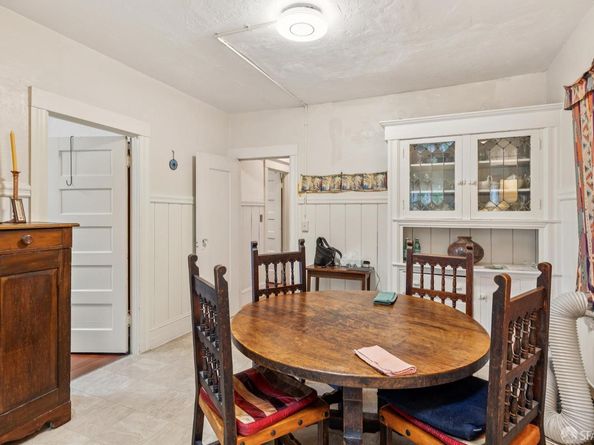 2732 Parker Street, Berkeley CA 94704