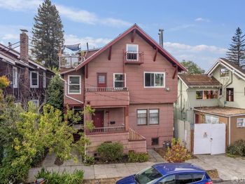 2732 Parker Street