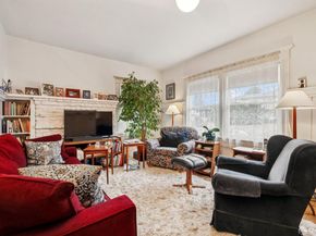 2732 Parker Street, Berkeley CA 94704