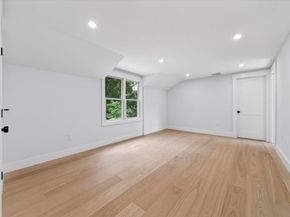 15 Pioneer Rd, Hingham MA 02043