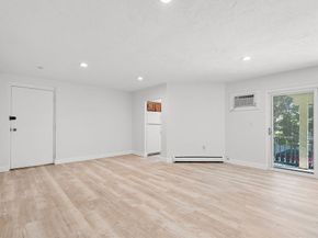 410 Fellsview Terrace 415, Stoneham MA 02180