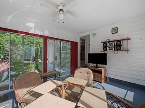 16 Mars Dr, Shrewsbury MA 01545