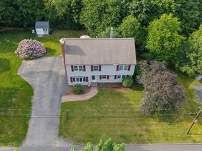 16 Mars Dr, Shrewsbury MA 01545