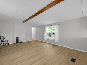 50 Park Ave, Sturbridge MA 01566