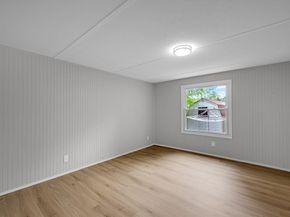 50 Park Ave, Sturbridge MA 01566