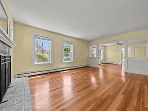 25 Franklin St, Woburn MA 01801