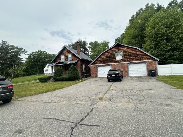 11 Alpha Rd, Holden MA 01520